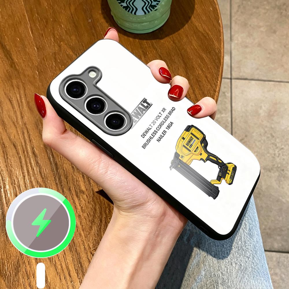 ファッショナブルでクールなデウォルトデザインのスマホケース、 - Glass Bed のレビューと価格