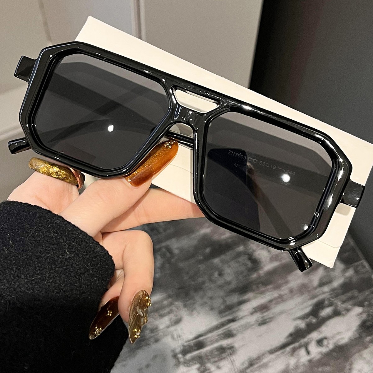 新しいレトロスクエアダブルビームサングラス男性女性高品質屋外 - Uv Resin のレビューと価格