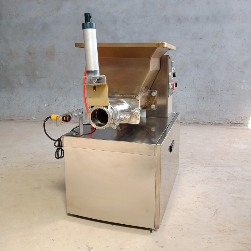 商業用自動生地分割機蒸しパン生地押出機混練機ステンレス鋼切断 - Extruder のレビューと価格