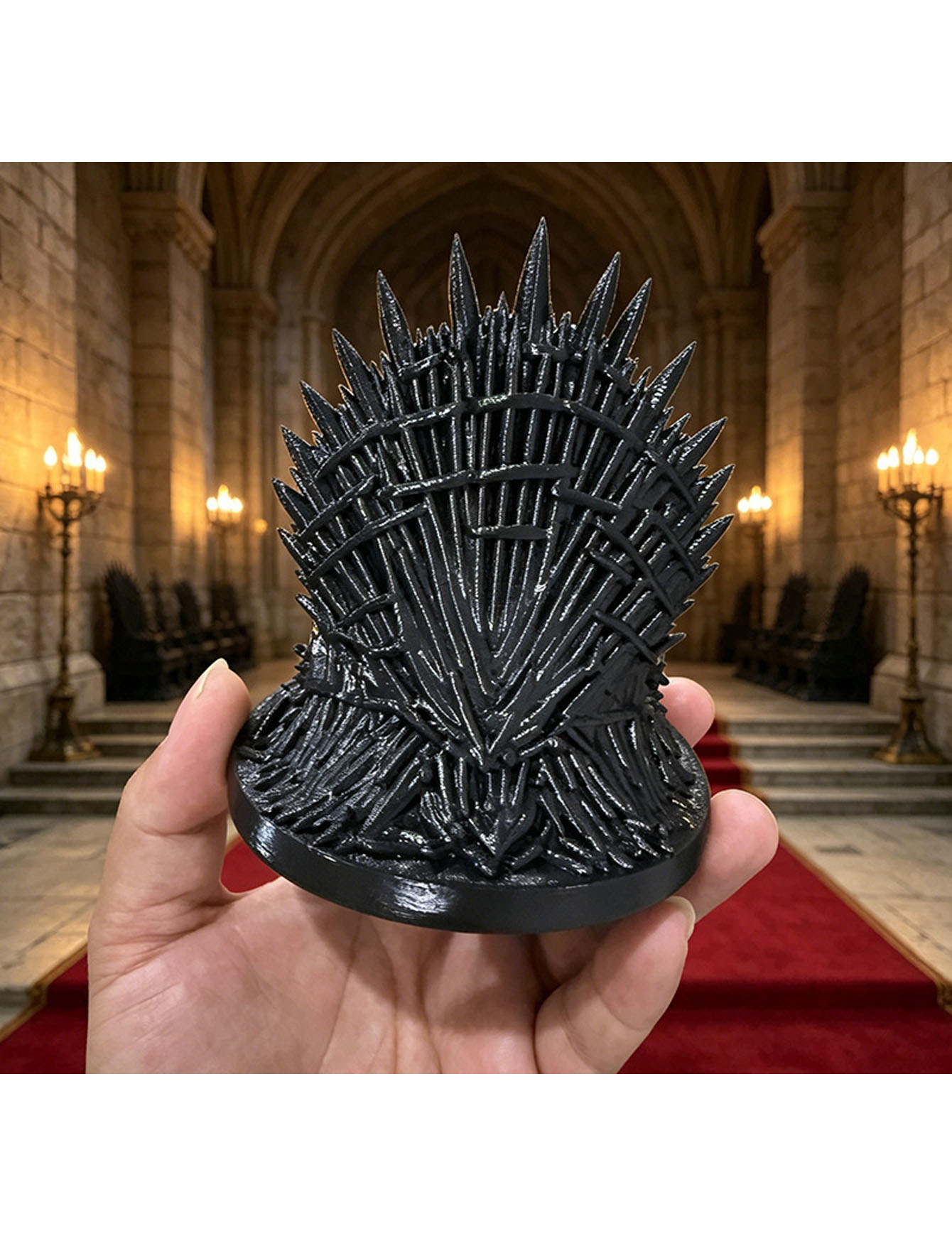 3Dプリント製の黒い携帯電話ホルダー、王座の彫刻、円形ベース - 3D Printer Stand のレビューと価格